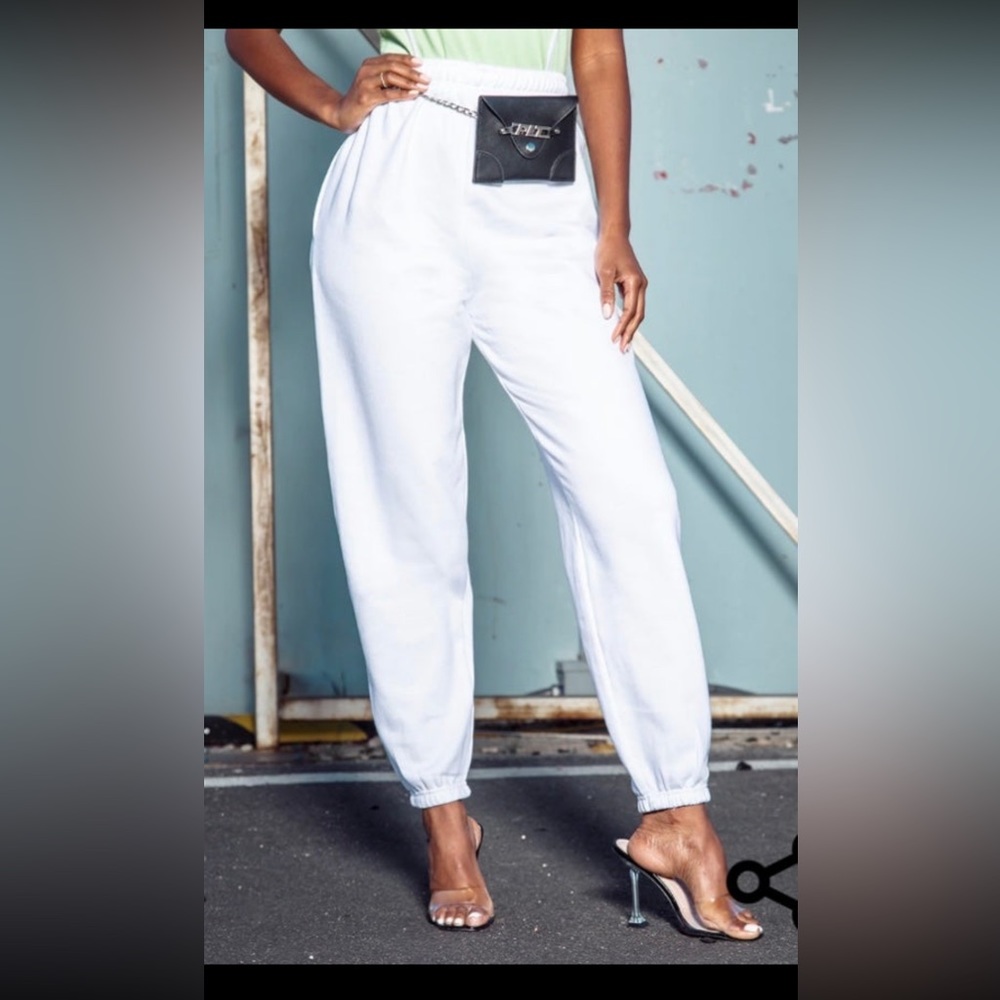 Pretty Little Thing Sweatpants